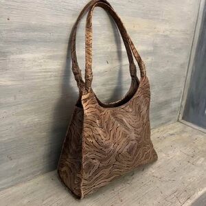 Faux‎ Leather Tan Organic Pattern Shoulder Bag Purse 14x13x6 Like New